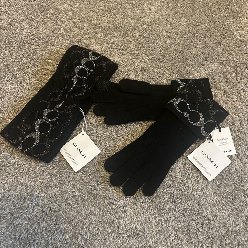 Coach Gloves and Headband Set Black